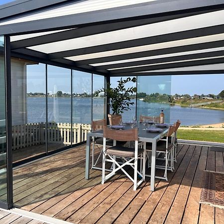 Luxe Chalet Direct Aan Het Water Met Strand Lith Exterior foto